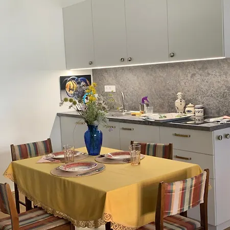 Kertesz-haz 招待所 埃格尔